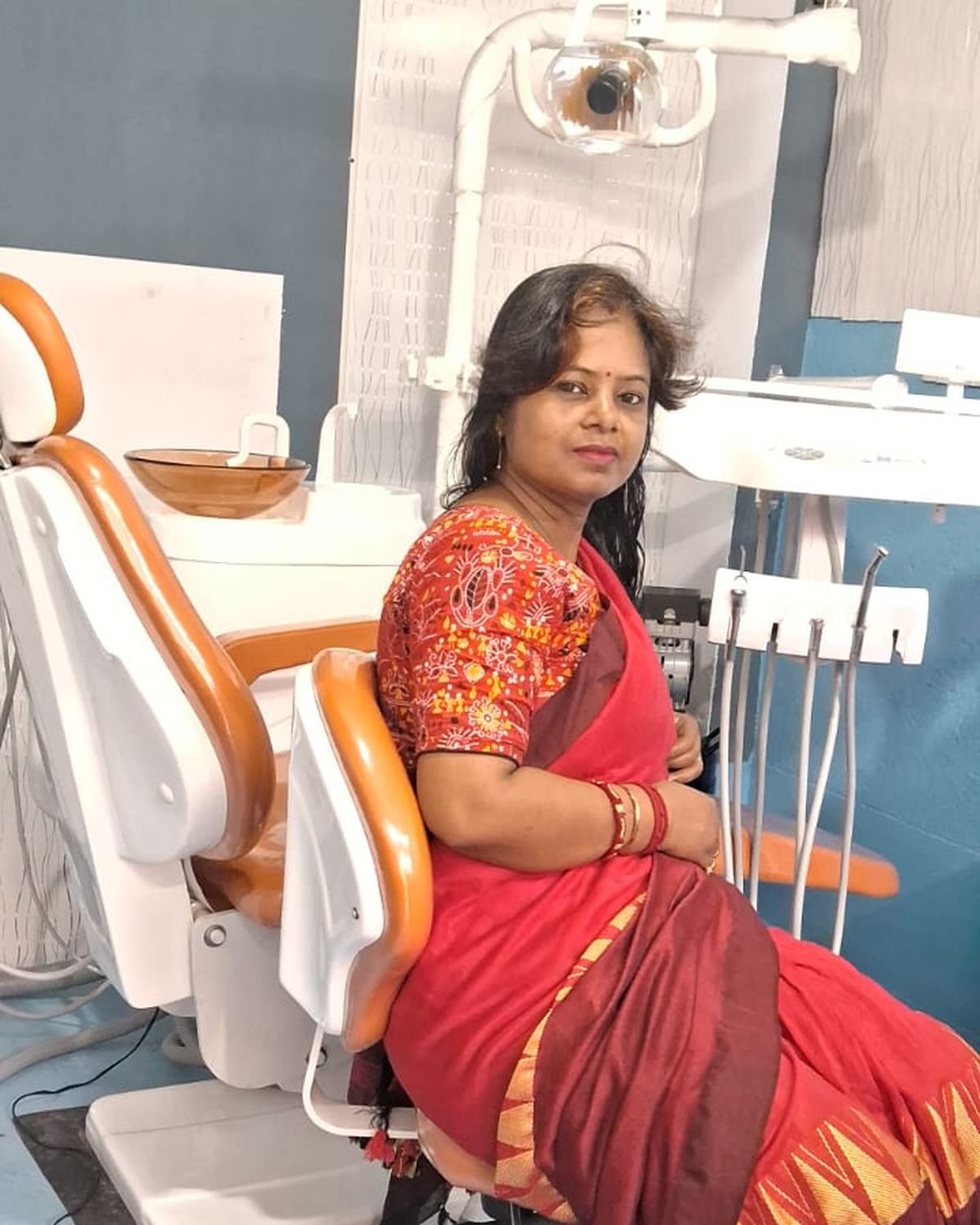 Dr. Nabanita Chaklader, BDS (WBUHS), dental surgeon and founder of ORADENT Dental Care, Parnasree, Behala, Kolkata